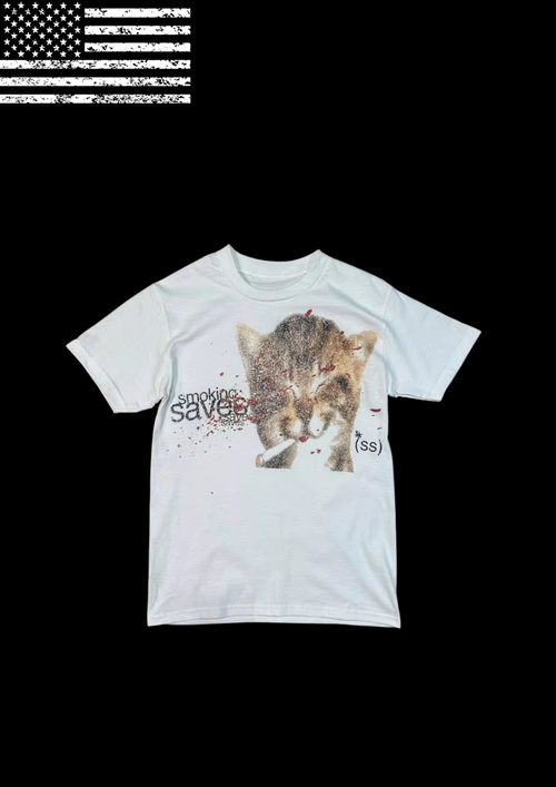 ‘SMOKING SAVES’ TEE 𖦏